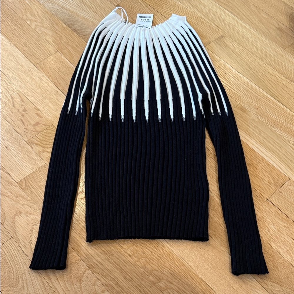 Chic + Jasmine Black and White Ribbed Sweater